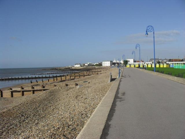Felpham Guest House - Self Catering บอกเนอร์รีจิส ภายนอก รูปภาพ